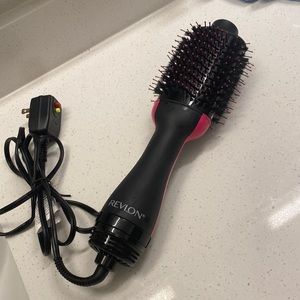 Revlon One-Step Volumizer Original 1.0 Hair Dryer and Hot Air Brush